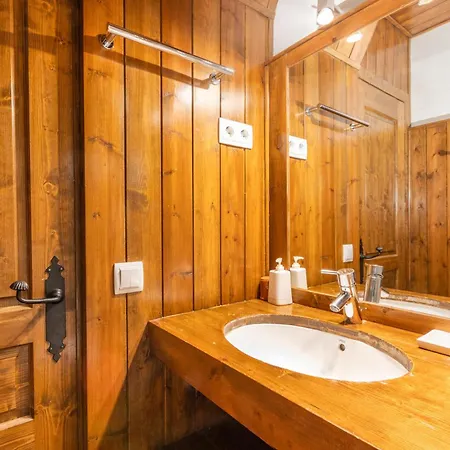 Casa Aranesa En Centro De Chalet Arties