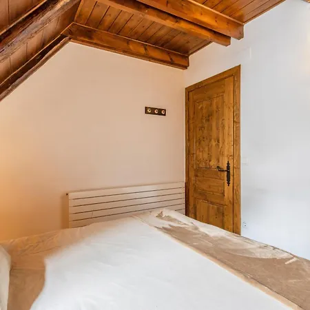 Casa Aranesa En Centro De Arties